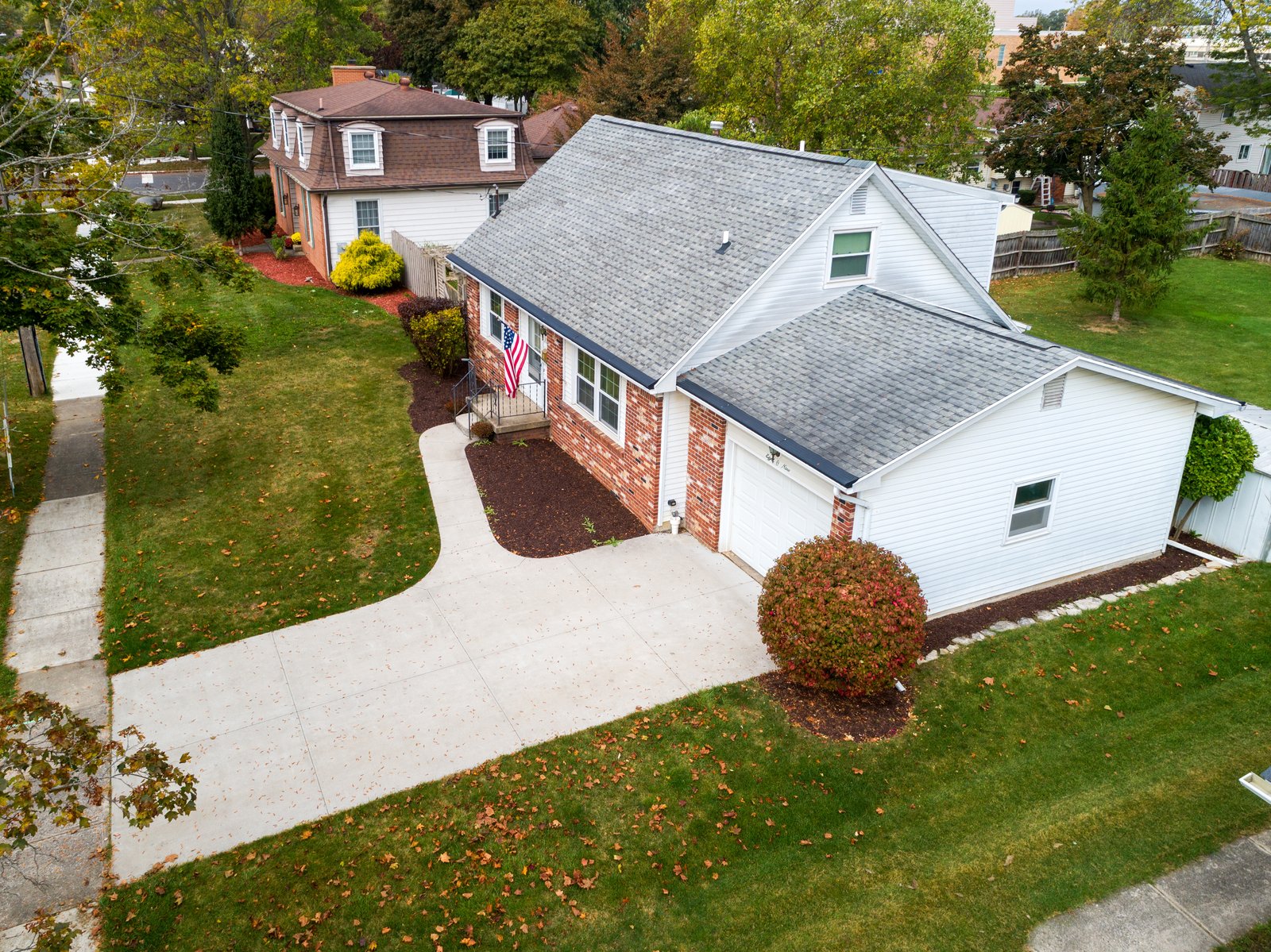 809 Stevens Dr — image 27